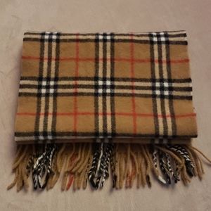 Burberry Vintage Cashmere Used